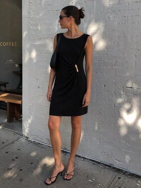 Classic Sleeveless Black Shift Dress